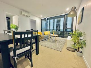 Manhattan View 2BR Apt On L52 in Central CBD-80A07 Apartment, Melbourne - 1