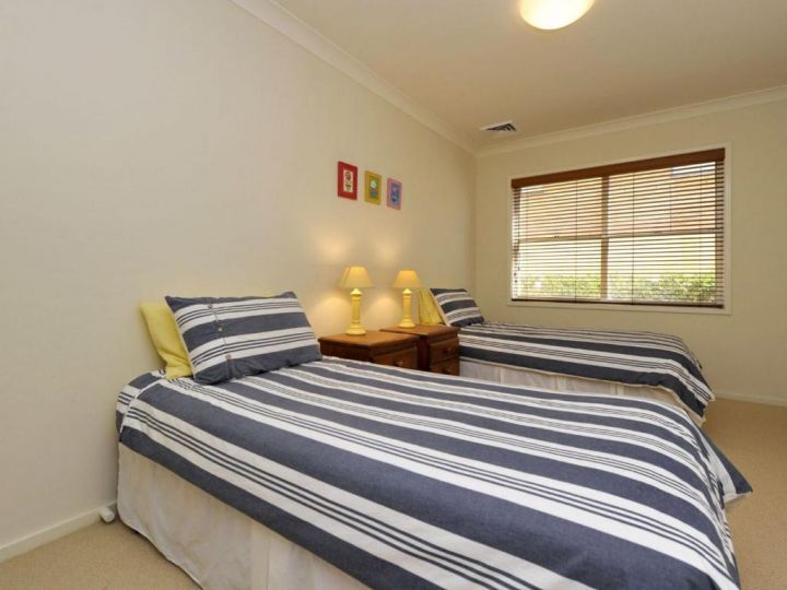 Marine Dr 2/70 - Fingal Bay Guest house, Fingal Bay - imaginea 15