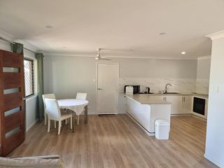 Markwell St Villas Villa, Kingaroy - 4