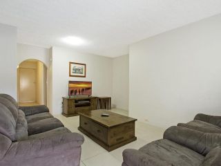 Maybury unit 1 - 70 Metres walk to Rainbow Bay beach, Coolangatta Apartment, Gold Coast - 4