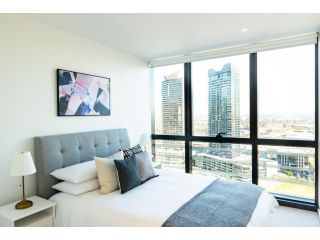 Melbourne Private Apartments - Collins Street Waterfront, Docklands Apartment, Melbourne - 3