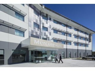 Mercure Newcastle Airport Hotel, Newcastle - 1