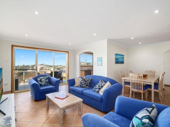 Scenic Beachside Apartment, near Bar & Restaurant Guest house, Terrigal - imaginea 1