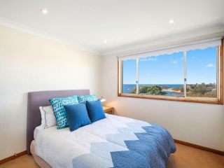 Scenic Beachside Apartment, near Bar & Restaurant Guest house, Terrigal - 5