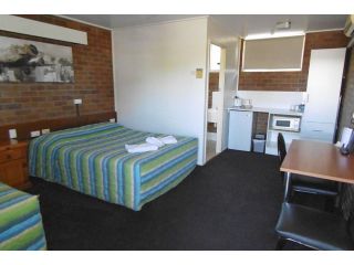 Millmerran Motel Hotel, Queensland - 5