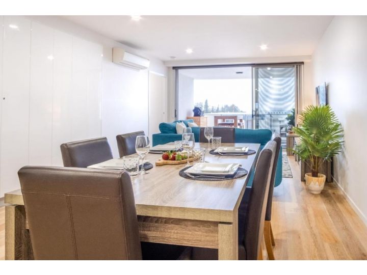 Mobility-Friendly Apartment, Absolute Serenity by the Sea Apartment, Caloundra - imaginea 11
