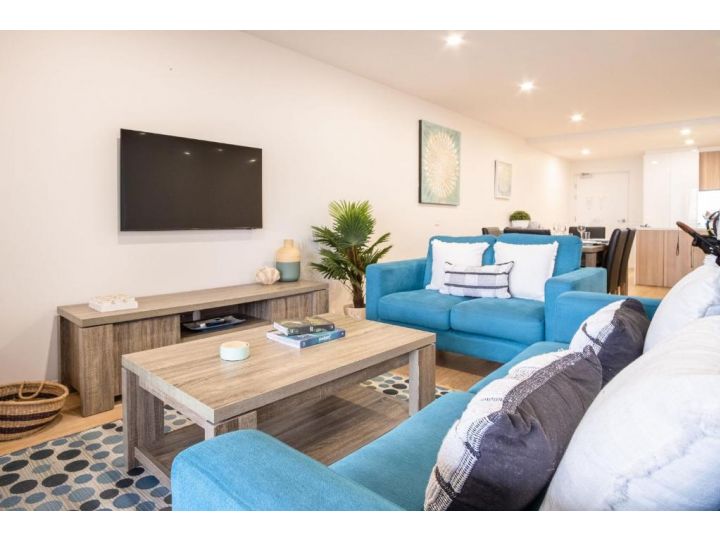 Mobility-Friendly Apartment, Absolute Serenity by the Sea Apartment, Caloundra - imaginea 5