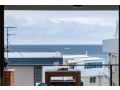 Mobility-Friendly Apartment, Absolute Serenity by the Sea Apartment, Caloundra - thumb 9