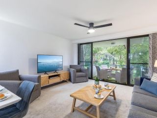 Mistral Court 7 fantastic unit on Little Beach Apartment, Nelson Bay - 3