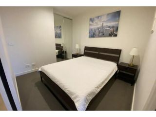 Modern 1 Bedroom Apartment in St Kilda Apartment, Melbourne - 2