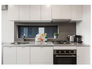 Modern 2 bed apartment in trendy Collingwood Apartment, Melbourne - 3