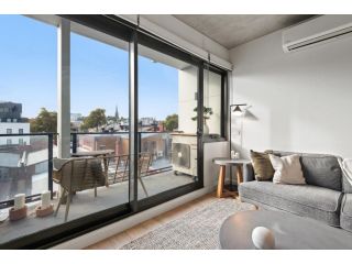 Convenient Apartment Close to Swan St & MCG Apartment, Melbourne - 1