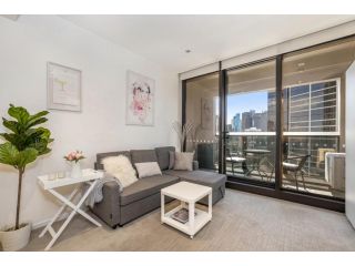 Modern Unit with Balcony & City Views, near Casino Apartment, Melbourne - 2