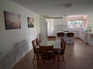 Mountain View Beach House Guest house, New South Wales - 5