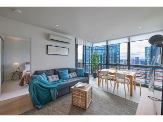 2 Bed 2 Bathroom Brand New Unit with Gym and Pool Apartment, Melbourne - 1