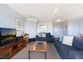 Newcastle Short Stay Accommodation - Flagstaff Apartment Apartment, Newcastle - thumb 9