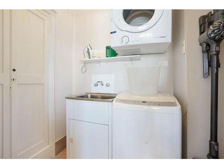 Newcastle Short Stay Accommodation - Vista Apartment Apartment, Newcastle - imaginea 1