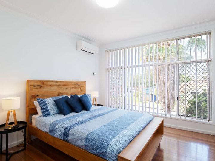 The Norburn&#x27;, 3 Norburn Avenue - aircon, boat parking, close to water & clubs Guest house, Shoal Bay - imaginea 8