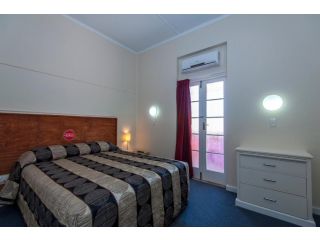 North Gregory Hotel Hotel, Winton - 1