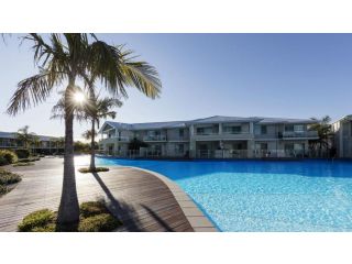 Oaks Port Stephens Pacific Blue Resort Aparthotel, Salamander Bay - 2