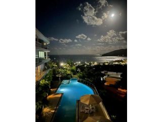 Ocean Dreams On Airlie - Premiere Apartment, Airlie Beach - 3