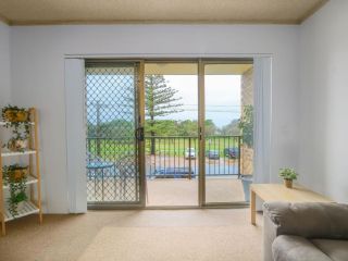 Ocean Interlude Apartment, Kingscliff - 3