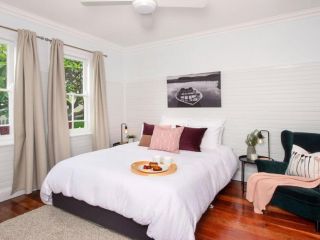 OCEAN MIST COTTAGE Kiama 4pm Check Out Sundays Except Peak Season Guest house, Kiama - 5