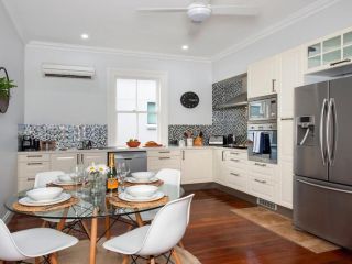 OCEAN MIST COTTAGE Kiama 4pm Check Out Sundays Except Peak Season Guest house, Kiama - 3