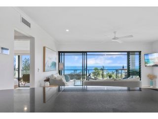 Ocean Viewpoint Apartment, Sunshine Beach - 3