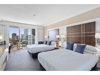 Ocean Views in Surfers Paradise Apartment, Gold Coast - 2