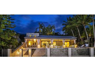 Oceans Edge Beach House At Oak Beach Guest house, Oak Beach - 3