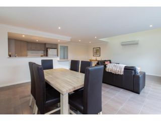 Oceanside - Unit 61 at Cape View Resort, Busselton Guest house, Busselton - 5