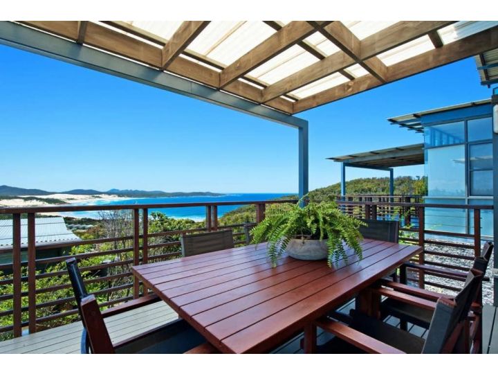 One Mile Retreat - Ocean Views Pool Spa Villa, Anna Bay - imaginea 11