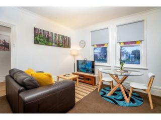 Paddington Villa 3 Close to town, Neat & Practical Apartment, Orange - 1