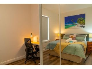 Paddington Villa 1 - Free Wi-fi, Netflix Villa, Orange - 4