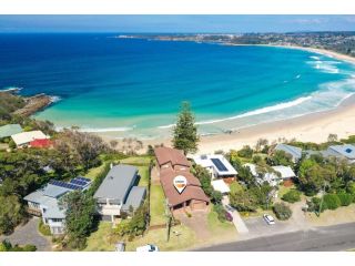 Panoramic Views - 170 Mitchell Pde Guest house, Mollymook - 1