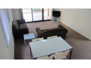 Parkside Apartments Parramatta Aparthotel, Sydney - 3