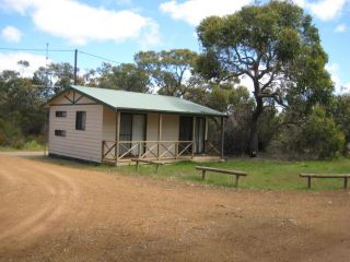 Parndana Hotel Cabins Accomodation, Kangaroo Island - 1