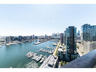 Pars Apartments - Collins Wharf Waterfront, Docklands Apartment, Melbourne - 2