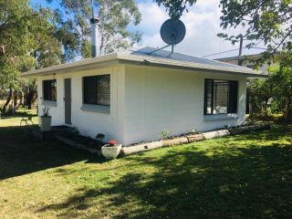 Pear Tree Cottage Apartment, Queensland - 2