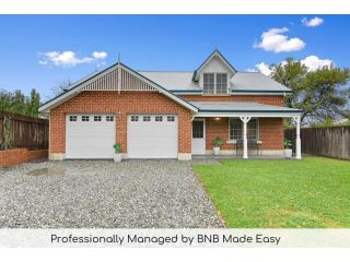 Peel St - Large Family Home Walk to CBD Guest house, Bathurst - 2