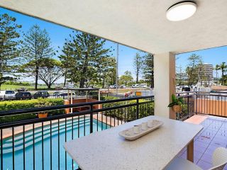 Peurto Vallerta Unit 2 Apartment, Gold Coast - 1