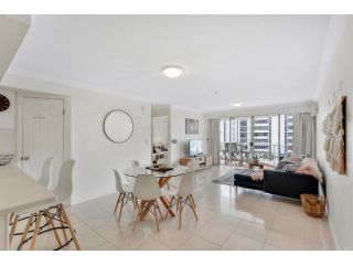 Phoenician Resort Broadbeach - GCLR Apartment, Gold Coast - 4