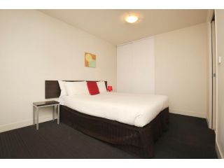 Plum Serviced Apartments Carlton Aparthotel, Melbourne - 1