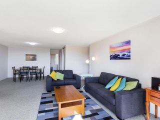 Portside, Unit 8/1 Donald Street Apartment, Nelson Bay - 3