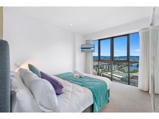 The Eureka Gold Coast Residence on Broadbeach Apartment, Gold Coast - 2