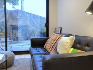 Pride Bentleigh Apartment with Private Garden Apartment, Melbourne - 1