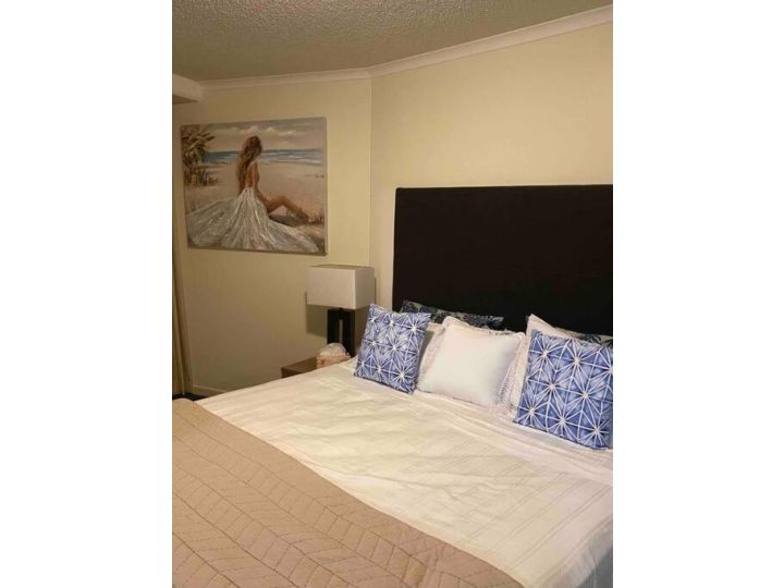 Prime Position â€“ Dream Holiday Unit in Caloundra!! Apartment, Caloundra - imaginea 12
