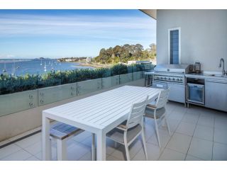 Promenade Penthouse Apartment Apartment, Batemans Bay - 1